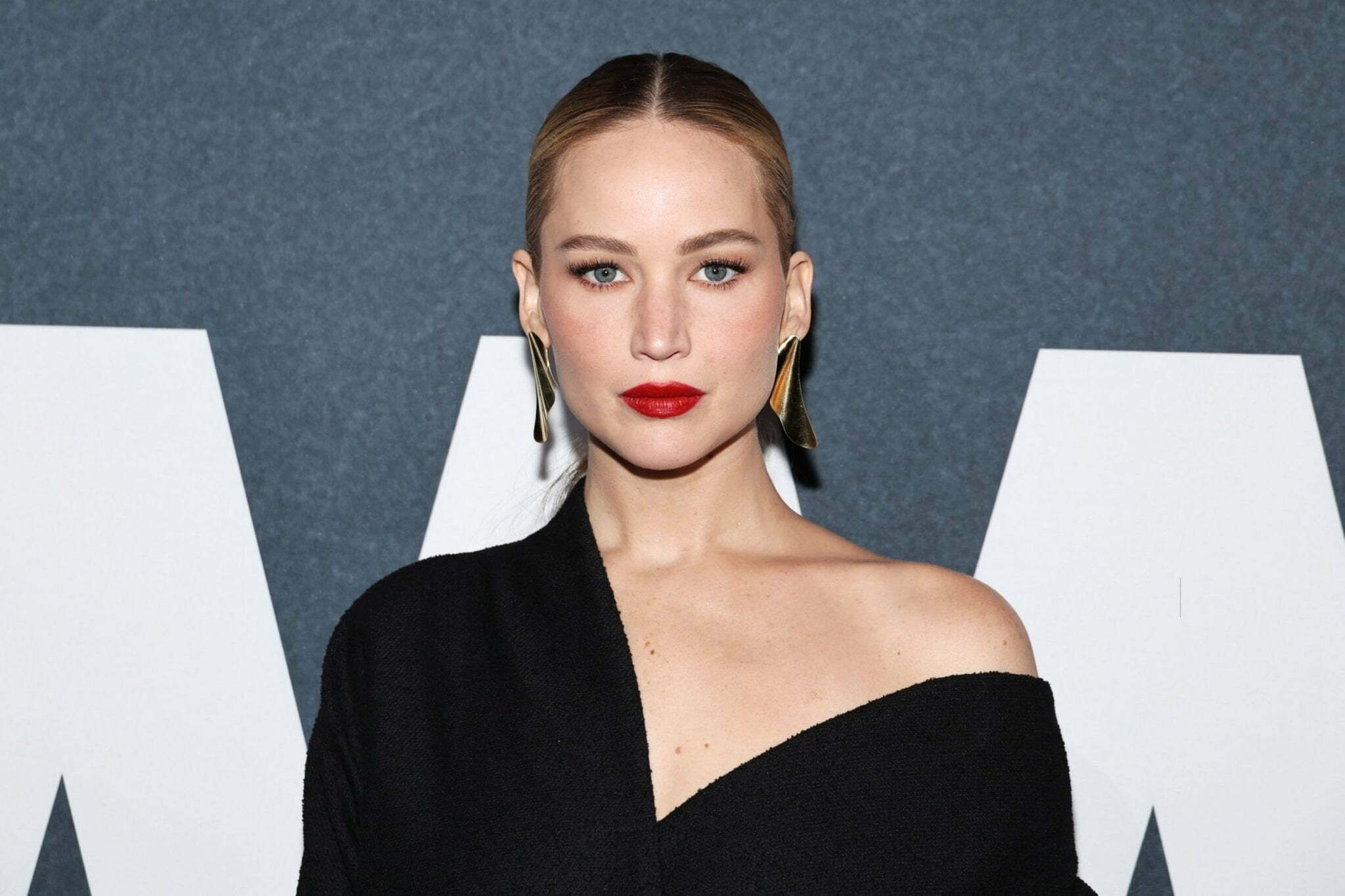The Celebs Who Exuded Elegant Fashion This Month